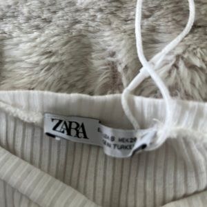 Zara puffy sleeve seersucker  sleeve shirt